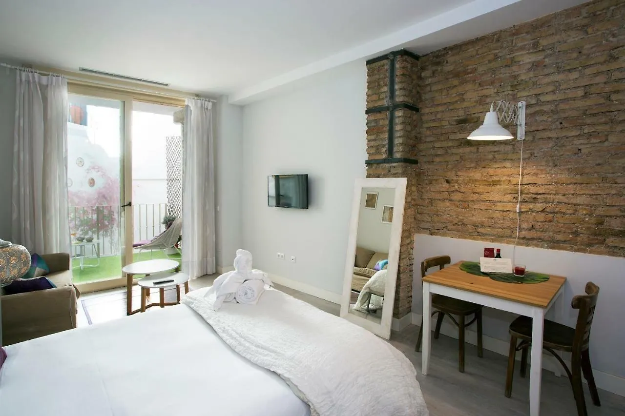 Graffiti Suites Malaga Apartment