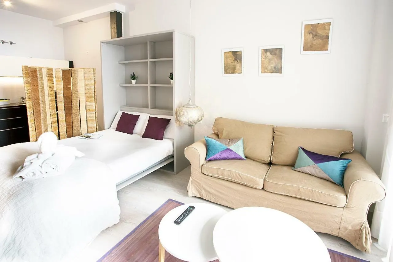 Graffiti Suites Màlaga Apartmán